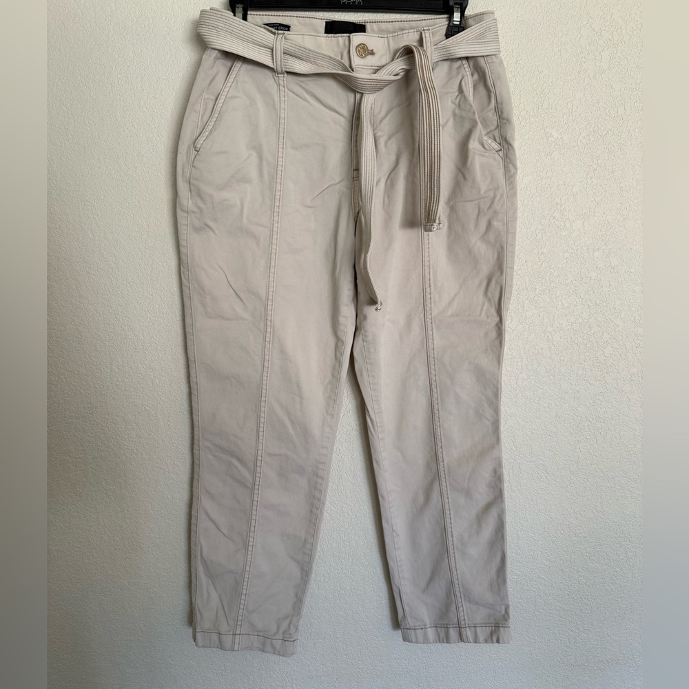White House Black Market Beige High Rise Straight Crop Tie Waist